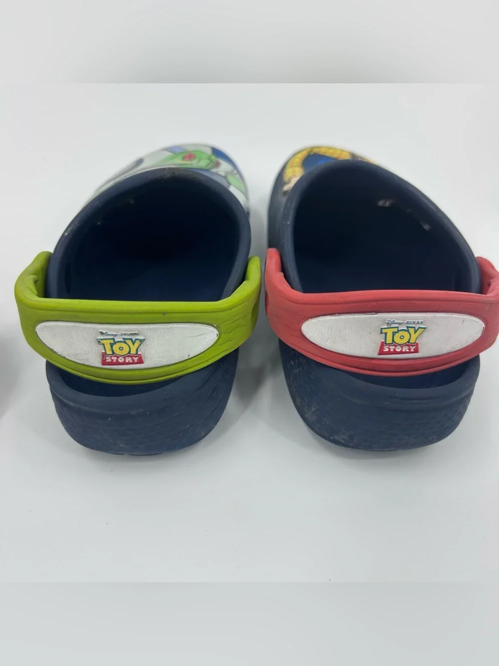 CROCS two pair